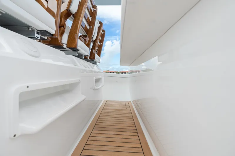 Slide: The Image of Valhalla Boatworks V-46 2027 - 7404845