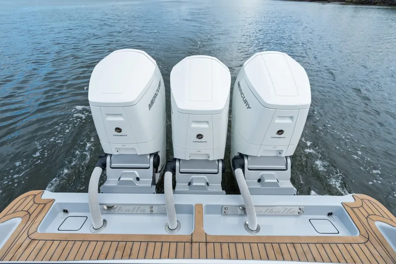 Slide: The Image of Valhalla Boatworks V-46 2027 - 7404830