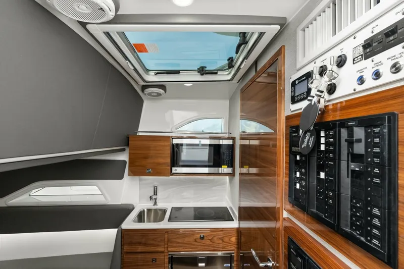 Slide: The Image of Valhalla Boatworks V-46 2027 - 7653462