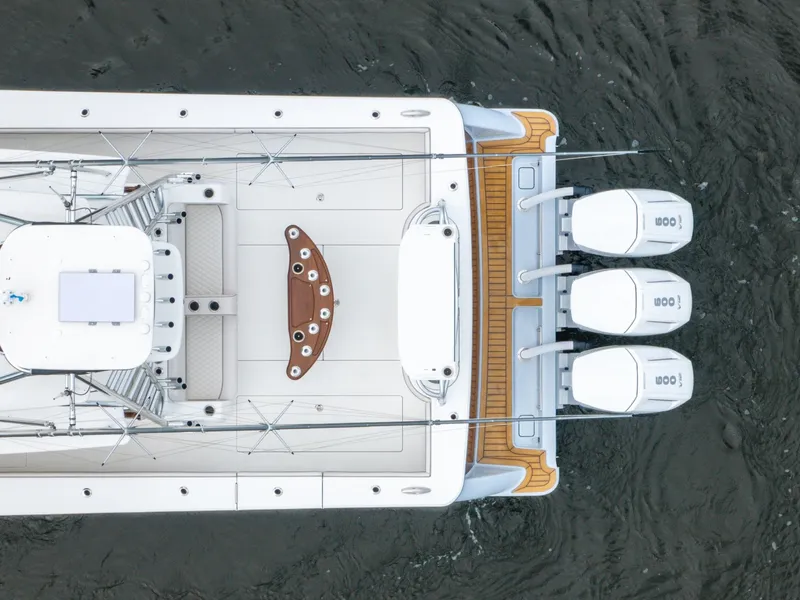 Slide: The Image of Valhalla Boatworks V-46 2027 - 7404774