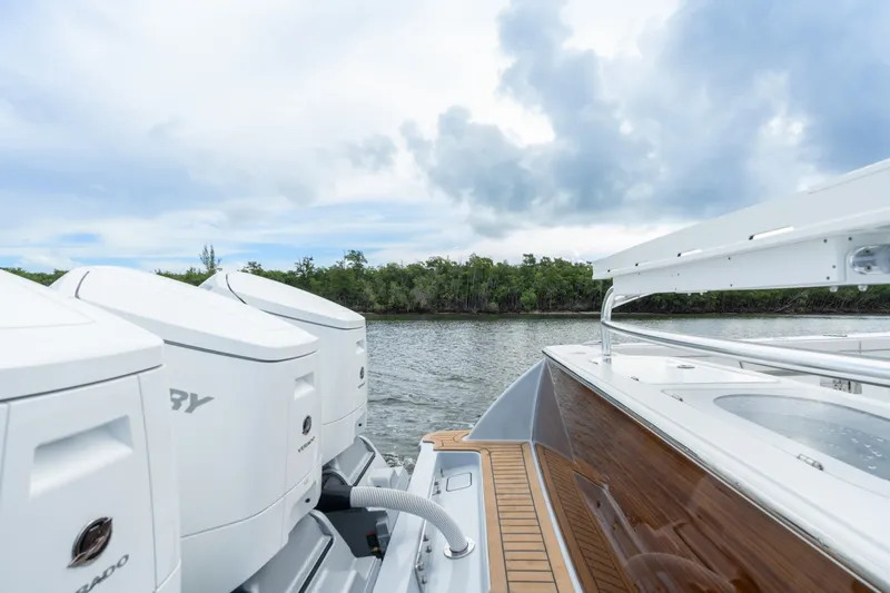 Slide: The Image of Valhalla Boatworks V-46 2027 - 7404831
