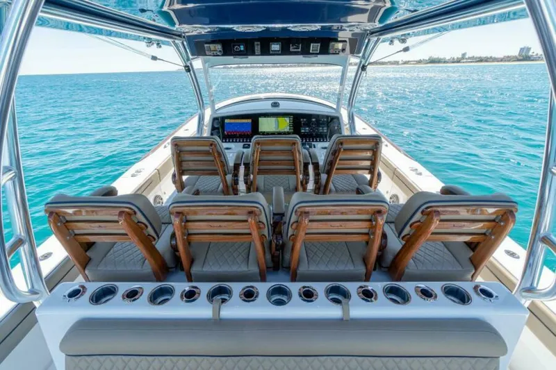 Slide: The Image of Valhalla Boatworks V-46 2026 - 5606988