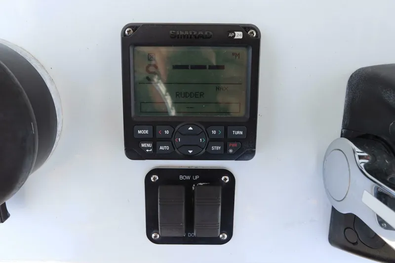 Slide: The Image of Yellowfin Offshore 2013 - 5616991