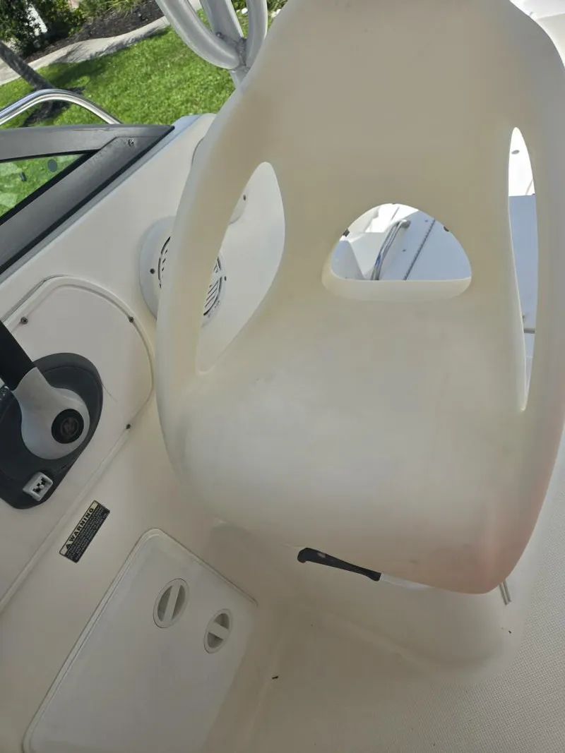 Slide: The Image of Trophy 23 2005 - 5607698