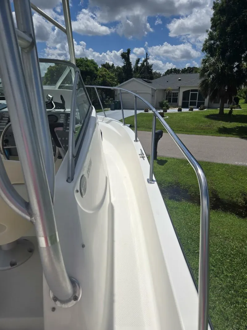 Slide: The Image of Trophy 23 2005 - 5607690