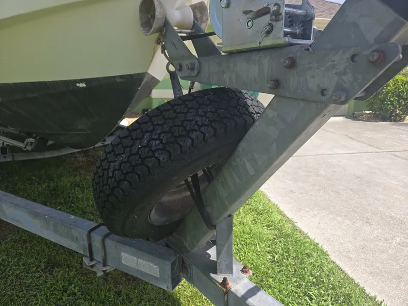 Slide: The Image of Trophy 23 2005 - 5607682