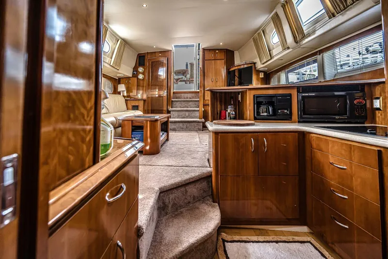 Slide: The Image of Carver 444 Cockpit Motor Yacht 2003 - 5607812