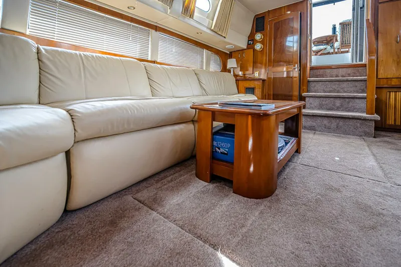 Slide: The Image of Carver 444 Cockpit Motor Yacht 2003 - 5607815