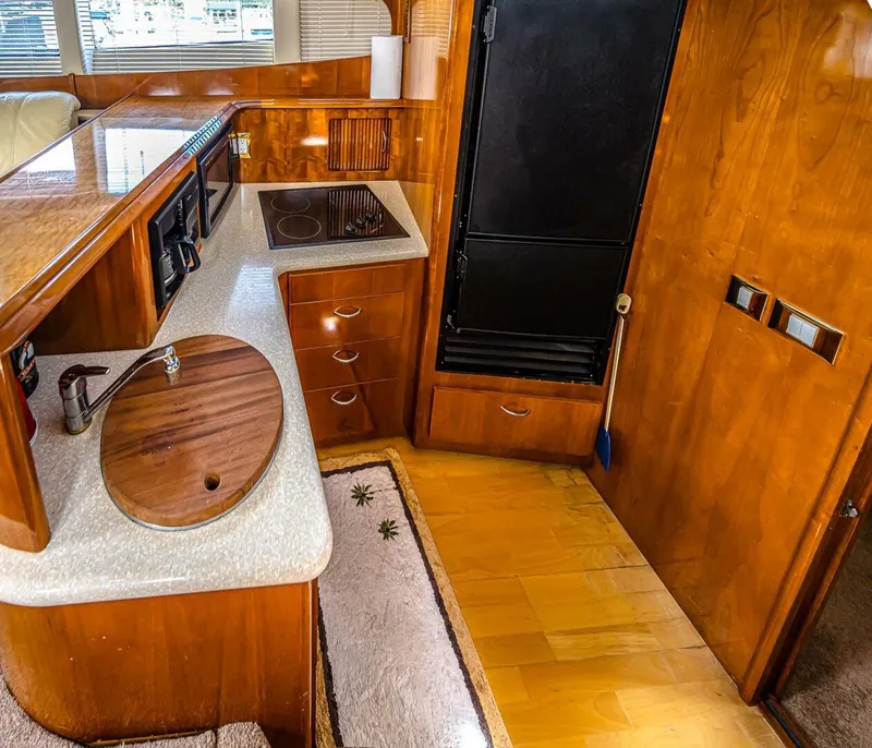 Slide: The Image of Carver 444 Cockpit Motor Yacht 2003 - 5607817