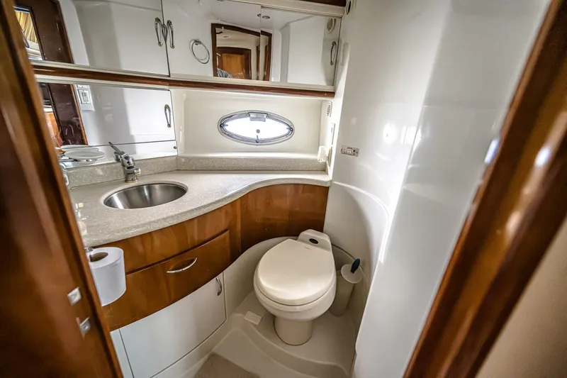 Slide: The Image of Carver 444 Cockpit Motor Yacht 2003 - 5607820