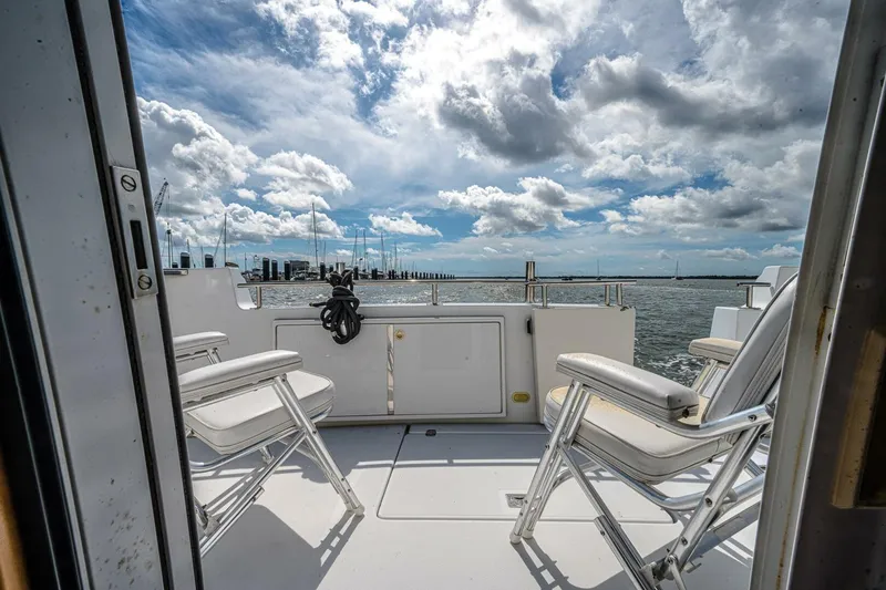 Slide: The Image of Carver 444 Cockpit Motor Yacht 2003 - 5607827