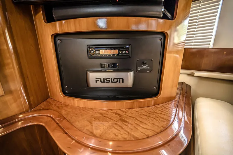 Slide: The Image of Carver 444 Cockpit Motor Yacht 2003 - 5607833