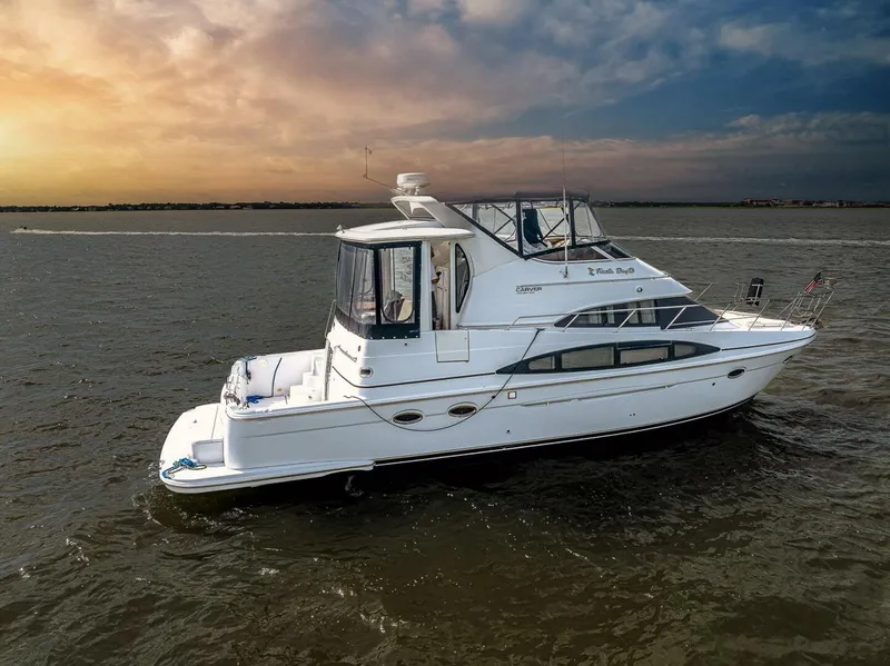 Slide: The Image of Carver 444 Cockpit Motor Yacht 2003 - 5607839