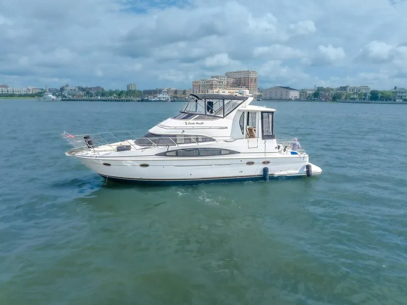 Slide: The Image of Carver 444 Cockpit Motor Yacht 2003 - 5607841