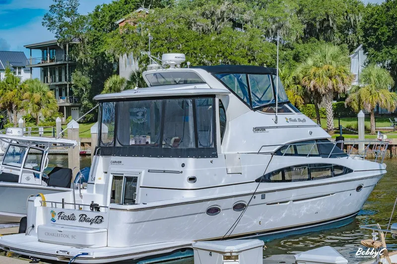 Slide: The Image of Carver 444 Cockpit Motor Yacht 2003 - 5607843