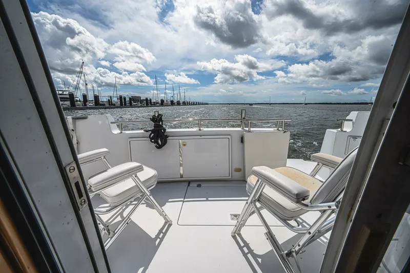 Slide: The Image of Carver 444 Cockpit Motor Yacht 2003 - 5607844