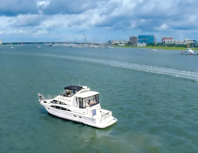 Slide: The Image of Carver 444 Cockpit Motor Yacht 2003 - 5607857