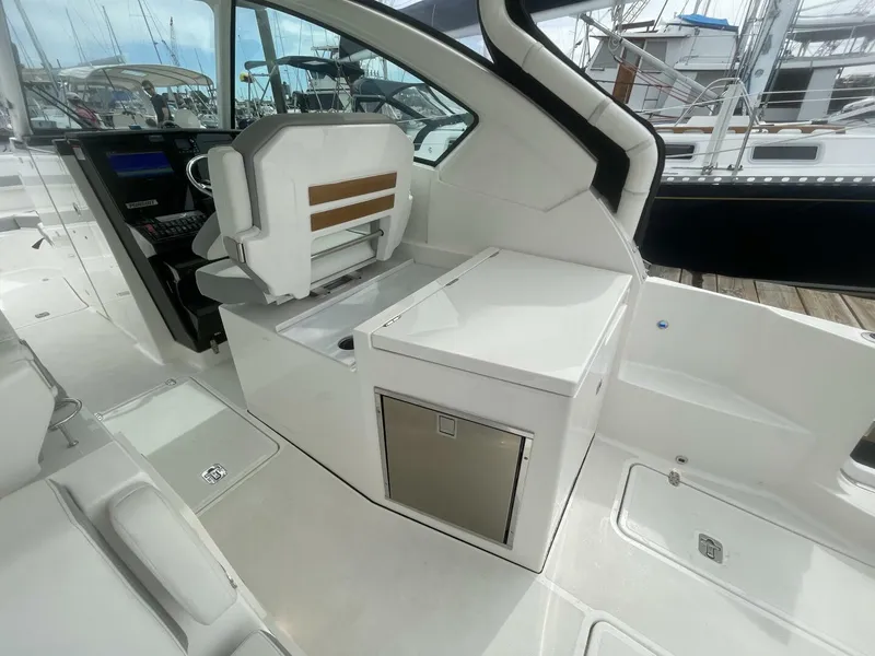 Slide: The Image of Pursuit DC 326 2022 - 5608260