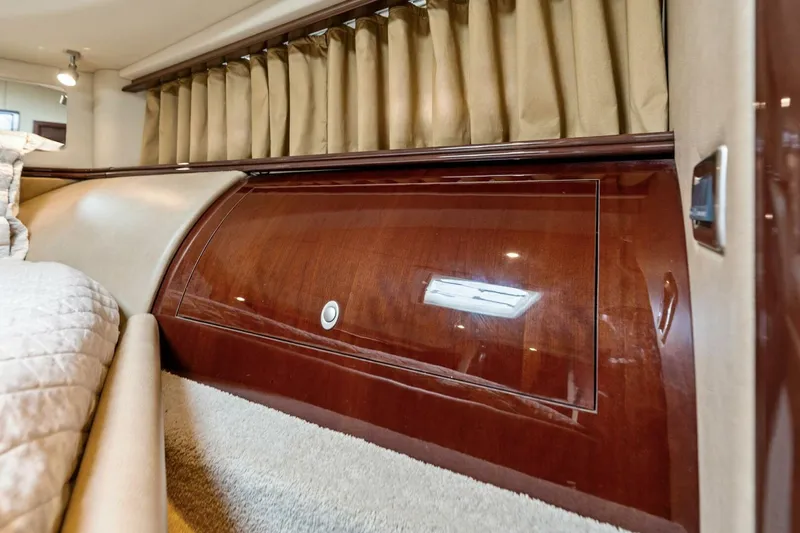 Slide: The Image of Sea Ray 58 Sedan Bridge 2007 - 5608308