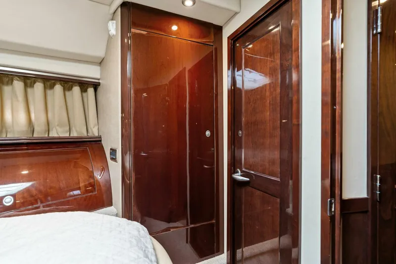 Slide: The Image of Sea Ray 58 Sedan Bridge 2007 - 5608310