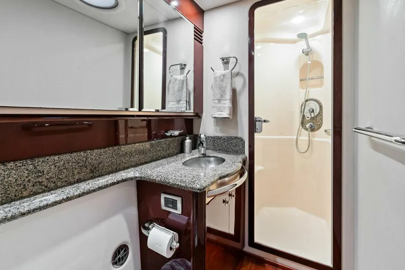 Slide: The Image of Sea Ray 58 Sedan Bridge 2007 - 5608319