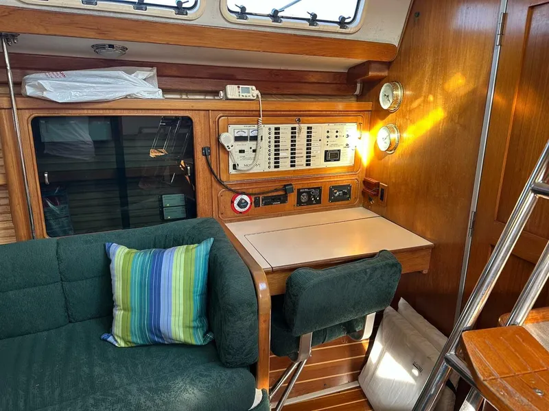 Slide: The Image of Catalina 38 1997 - 5669824