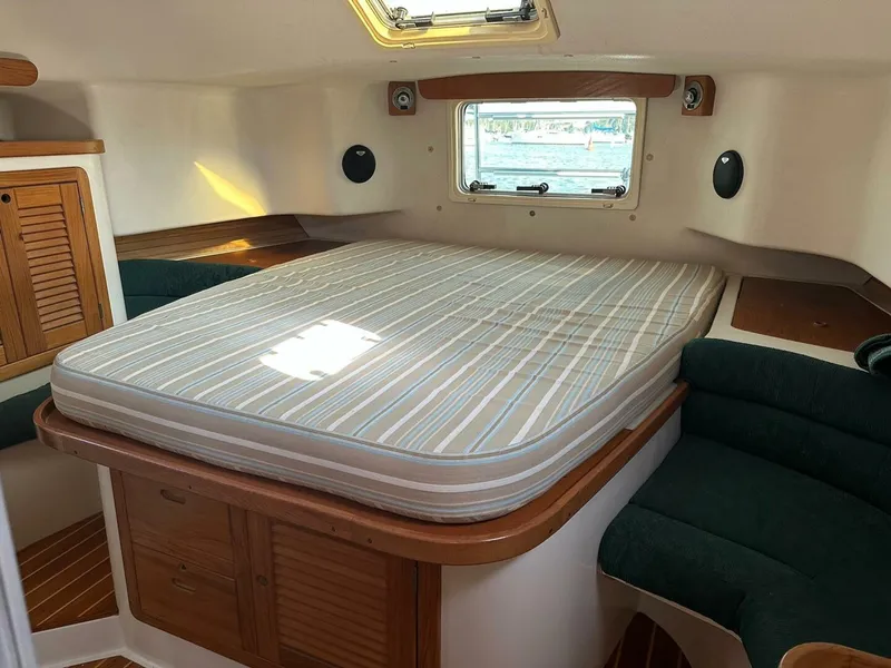 Slide: The Image of Catalina 38 1997 - 5669815