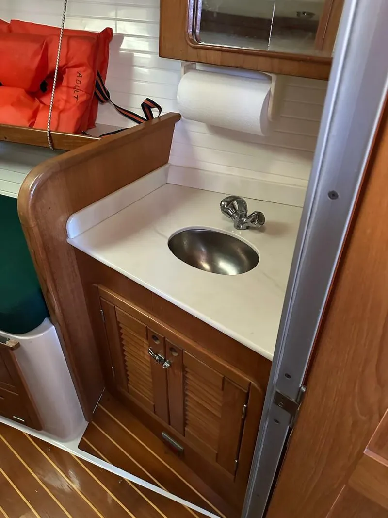 Slide: The Image of Catalina 38 1997 - 5669835