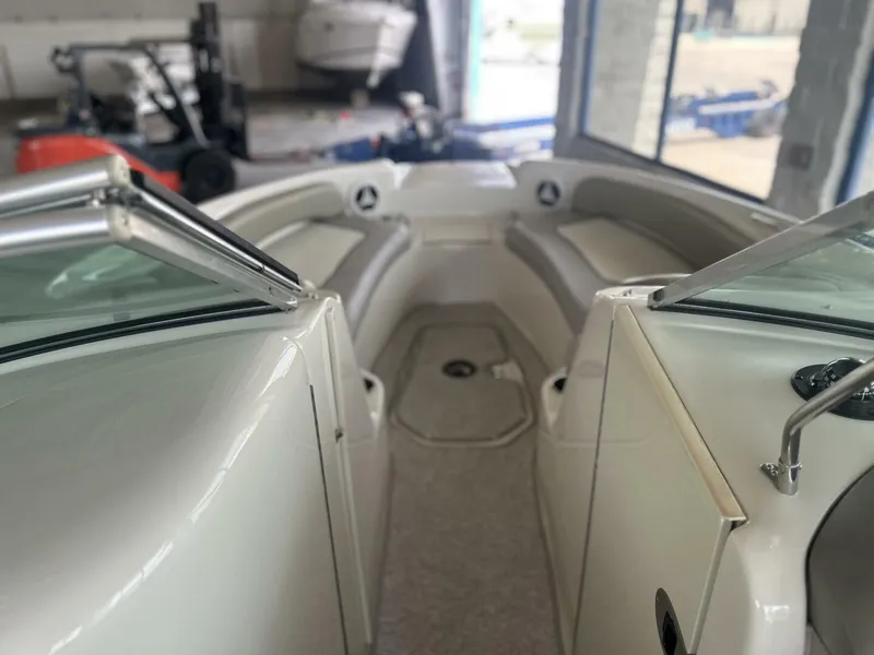 Slide: The Image of Sea Ray 24 2006 - 5609458