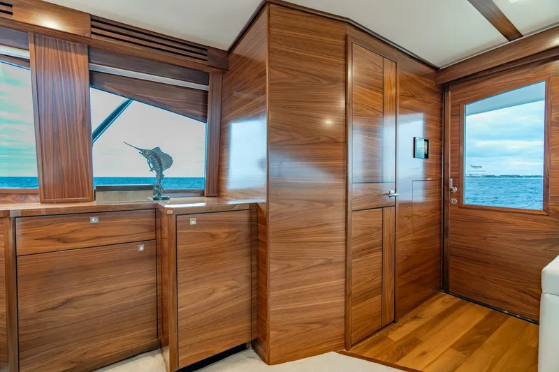 Slide: The Image of Viking 68 Convertible - Salon 2026 Viking 68 Convertible - 5609448
