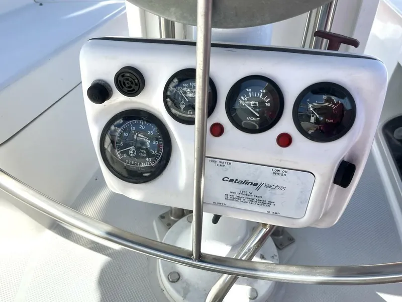 Slide: The Image of Catalina 36 MkII 2000 - 5611301