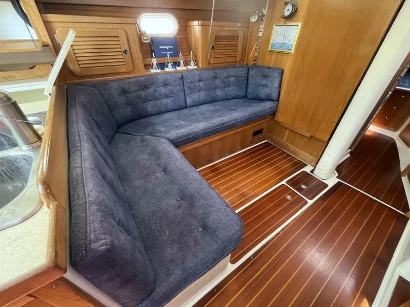 Slide: The Image of Catalina 36 MkII 2000 - 5611310