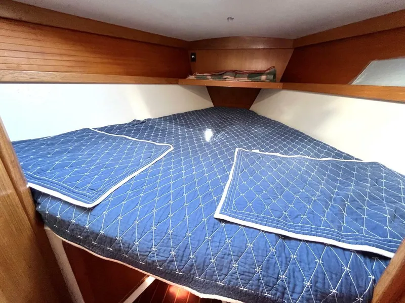 Slide: The Image of Catalina 36 MkII 2000 - 5611320