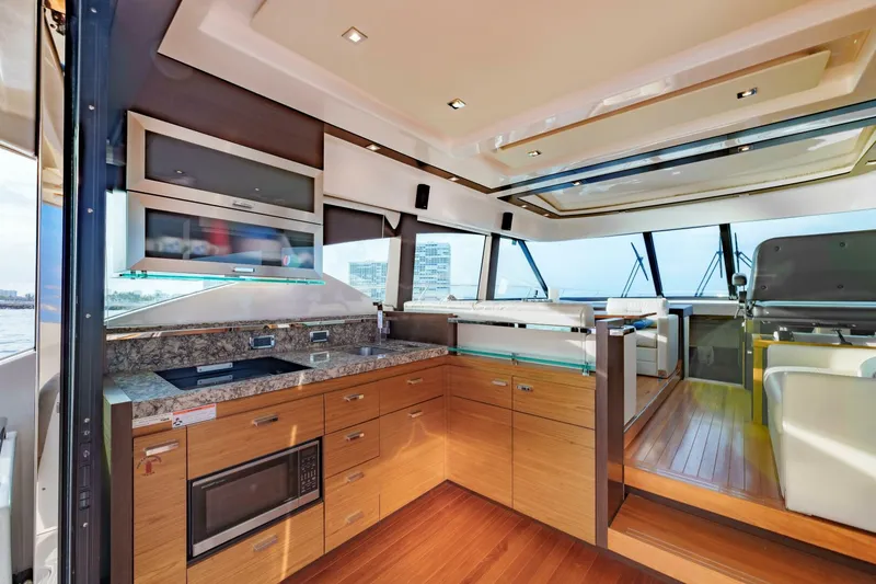 Slide: The Image of Tiara C53 Coupe 2017 - 5610341