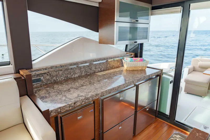 Slide: The Image of Tiara C53 Coupe 2017 - 5610342