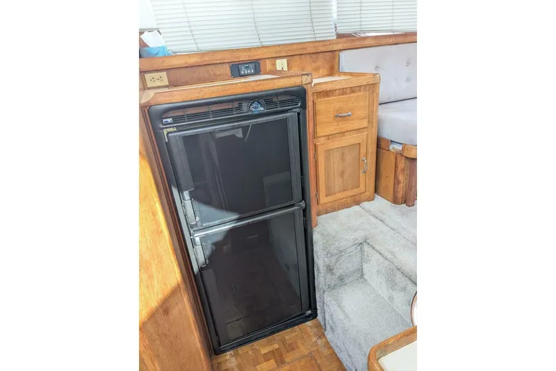 Slide: The Image of Cape Dory 36 Flybridge Sedan Fast Trawler 1988 - 5611092