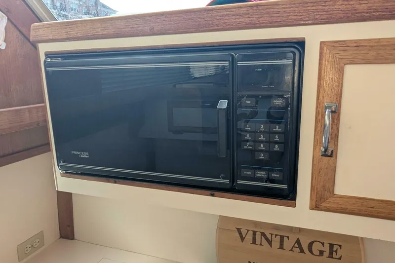 Slide: The Image of Cape Dory 36 Flybridge Sedan Fast Trawler 1988 - 5611098