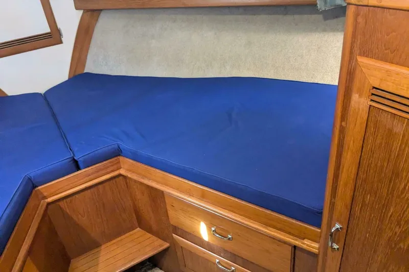 Slide: The Image of Cape Dory 36 Flybridge Sedan Fast Trawler 1988 - 5611101