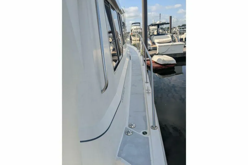 Slide: The Image of Cape Dory 36 Flybridge Sedan Fast Trawler 1988 - 5611068