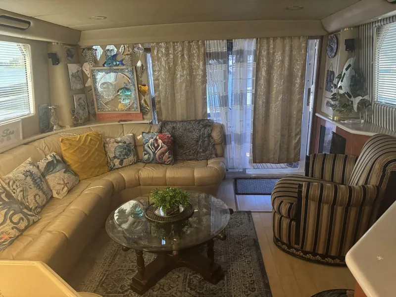 Slide: The Image of Sea Ray 550 Sedan Bridge 1998 - 5636978