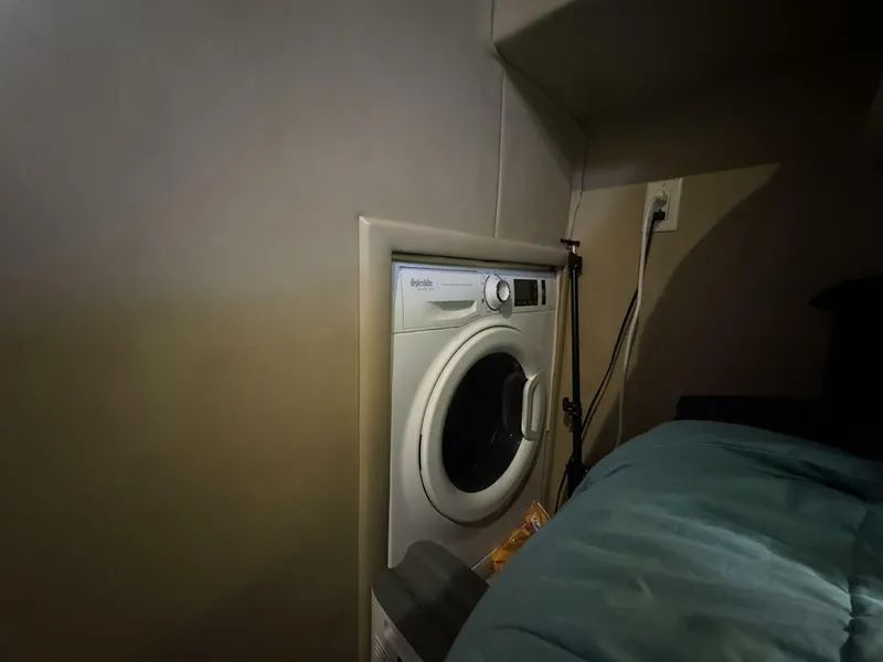 Slide: The Image of Sea Ray 550 Sedan Bridge 1998 - 5636998