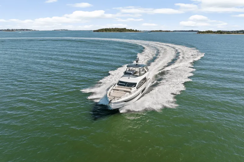 Slide: The Image of Azimut Fly 68 2026 - 5610675
