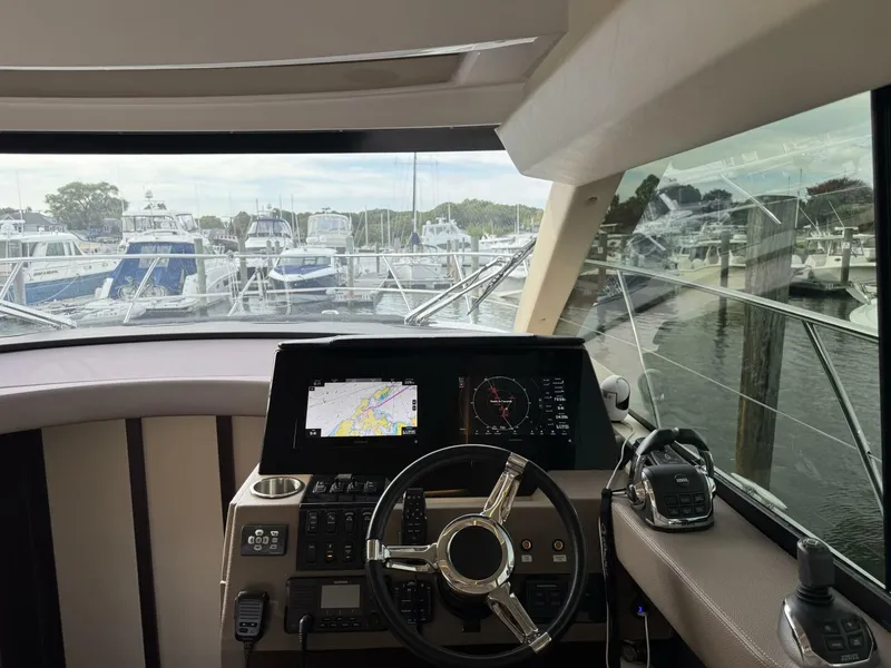 Slide: The Image of Regal 42 Fly 2017 - 5612142