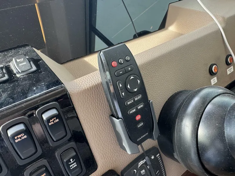 Slide: The Image of Regal 42 Fly 2017 - 5612157