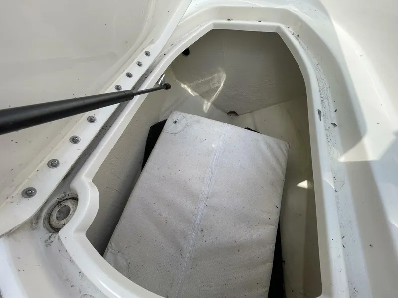 Slide: The Image of Sea Ray 280 Sun Deck 2010 - 5612536