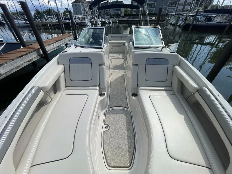 Slide: The Image of Sea Ray 280 Sun Deck 2010 - 5612538