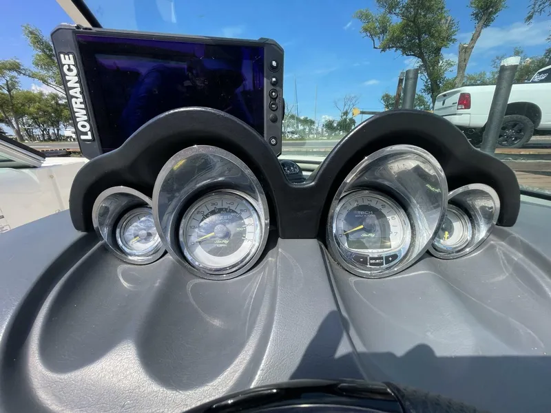 Slide: The Image of Sea Ray 280 Sun Deck 2010 - 5612553