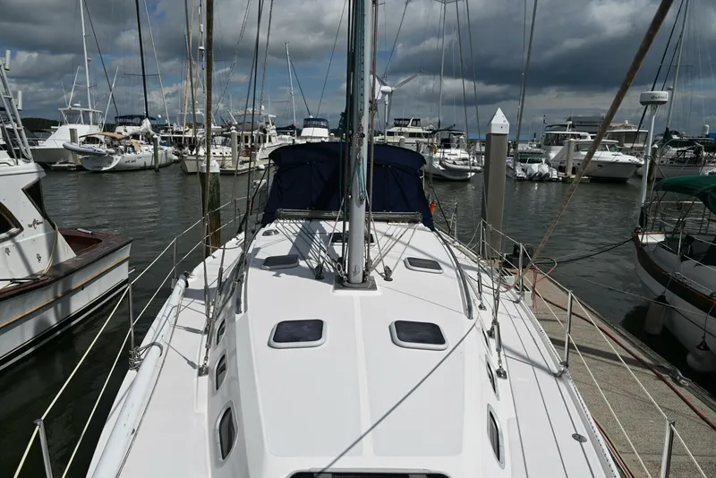 Slide: The Image of Catalina 38 2002 - 5613923