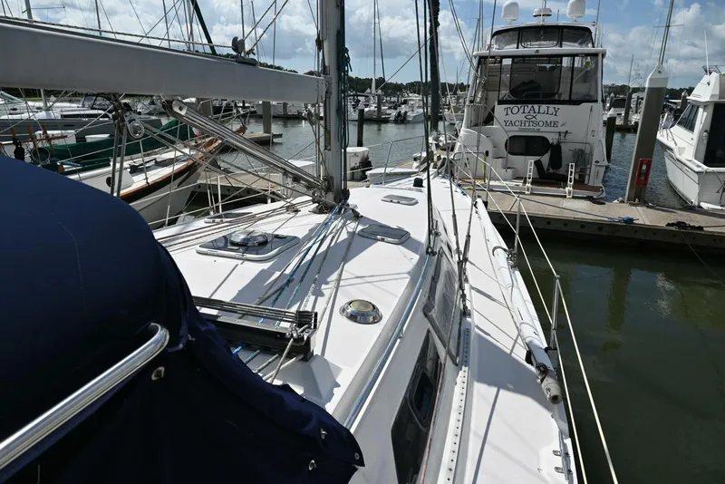 Slide: The Image of Catalina 38 2002 - 5613930