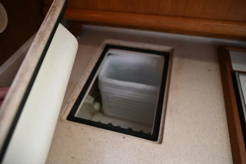 Slide: The Image of Catalina 38 2002 - 5614067